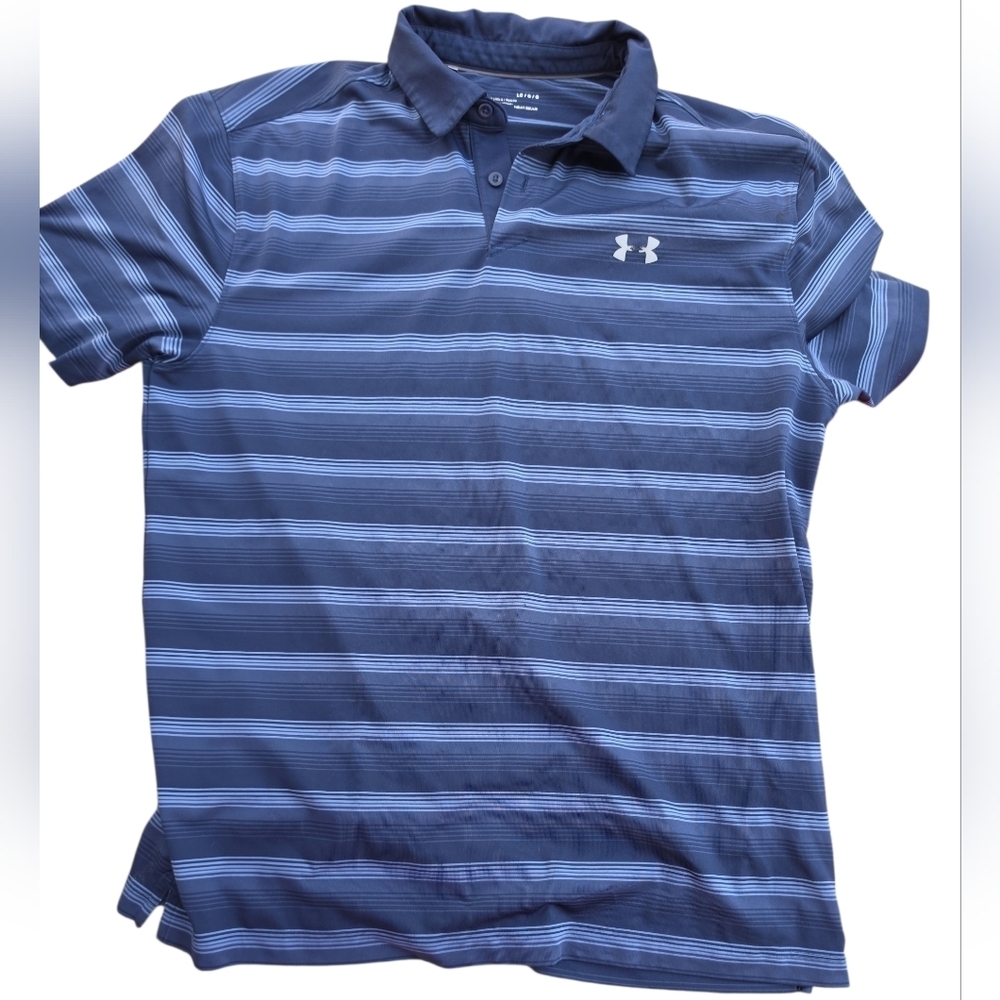 Under Armour Men’s Navy and Light Blue Striped Polo preloved Condition